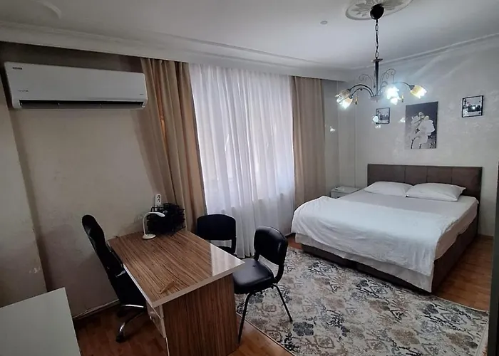 דירה 2ege Ueniversitesi Ve Hastanesine Cok Yakin Aileye Ve Firmaya Uygun *