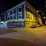 2ege Ueniversitesi Ve Hastanesine Cok Yakin Aileye Ve Firmaya Uygun Bornova
