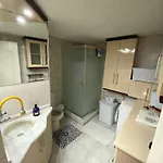 2ege Ueniversitesi Ve Hastanesine Cok Yakin Aileye Ve Firmaya Uygun Bornova
