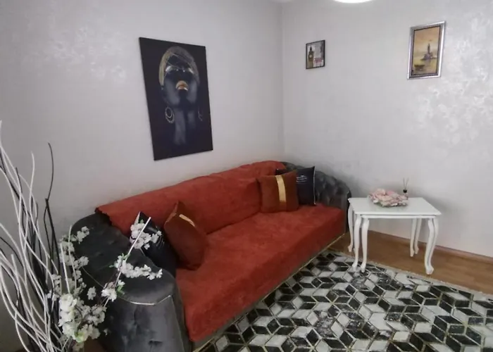 2ege Ueniversitesi Ve Hastanesine Cok Yakin Aileye Ve Firmaya Uygun *